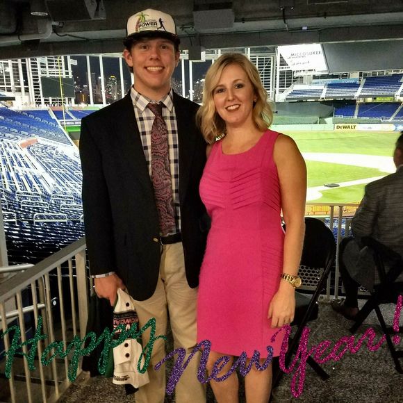 Meet your Posher, Raina - Picture 1 of 1